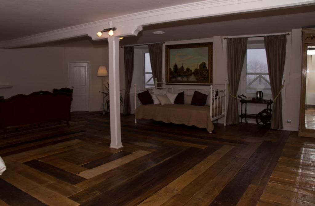 Chateau De Savennes - Caveau De Sabrage 객실 사진